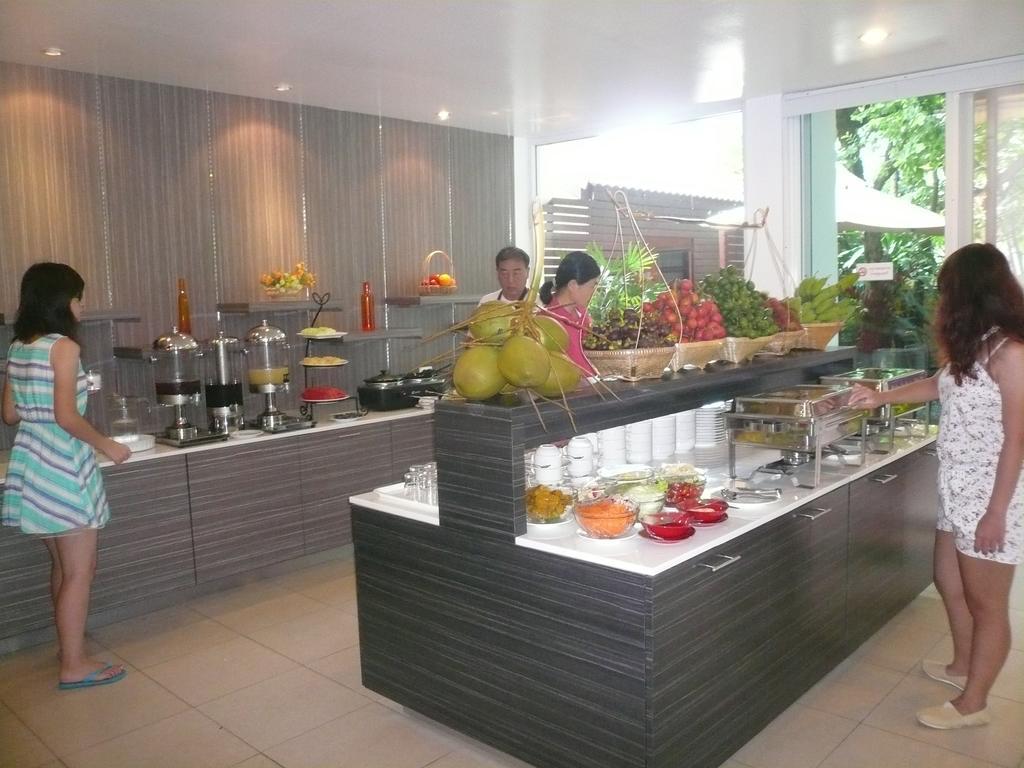 Thai Thani Pool Villa Resort Jomtien Beach Extérieur photo