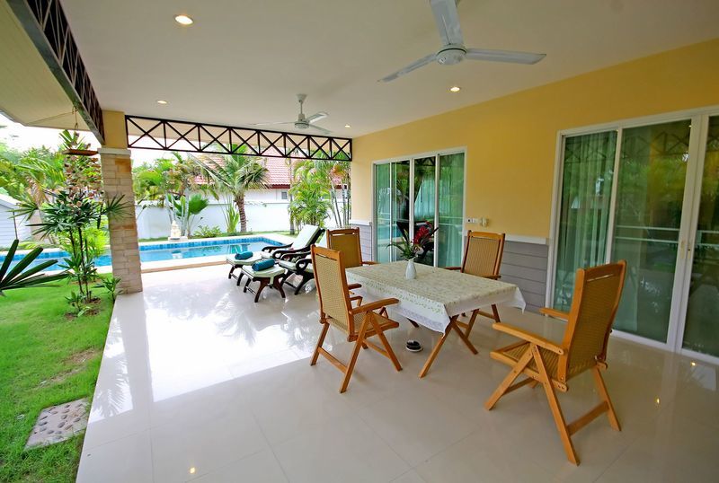 Thai Thani Pool Villa Resort Jomtien Beach Extérieur photo