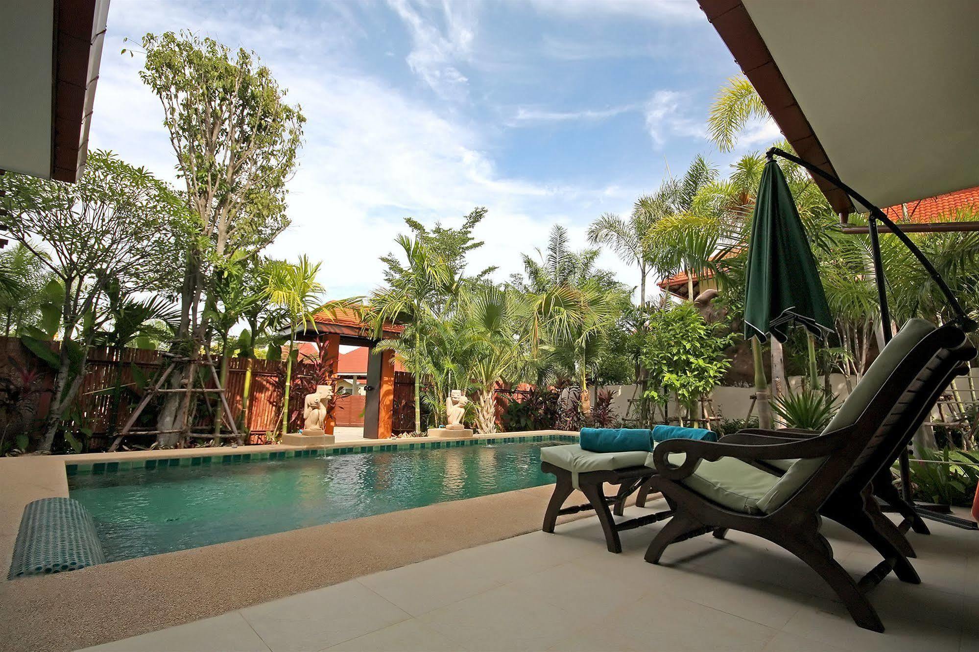 Thai Thani Pool Villa Resort Jomtien Beach Extérieur photo