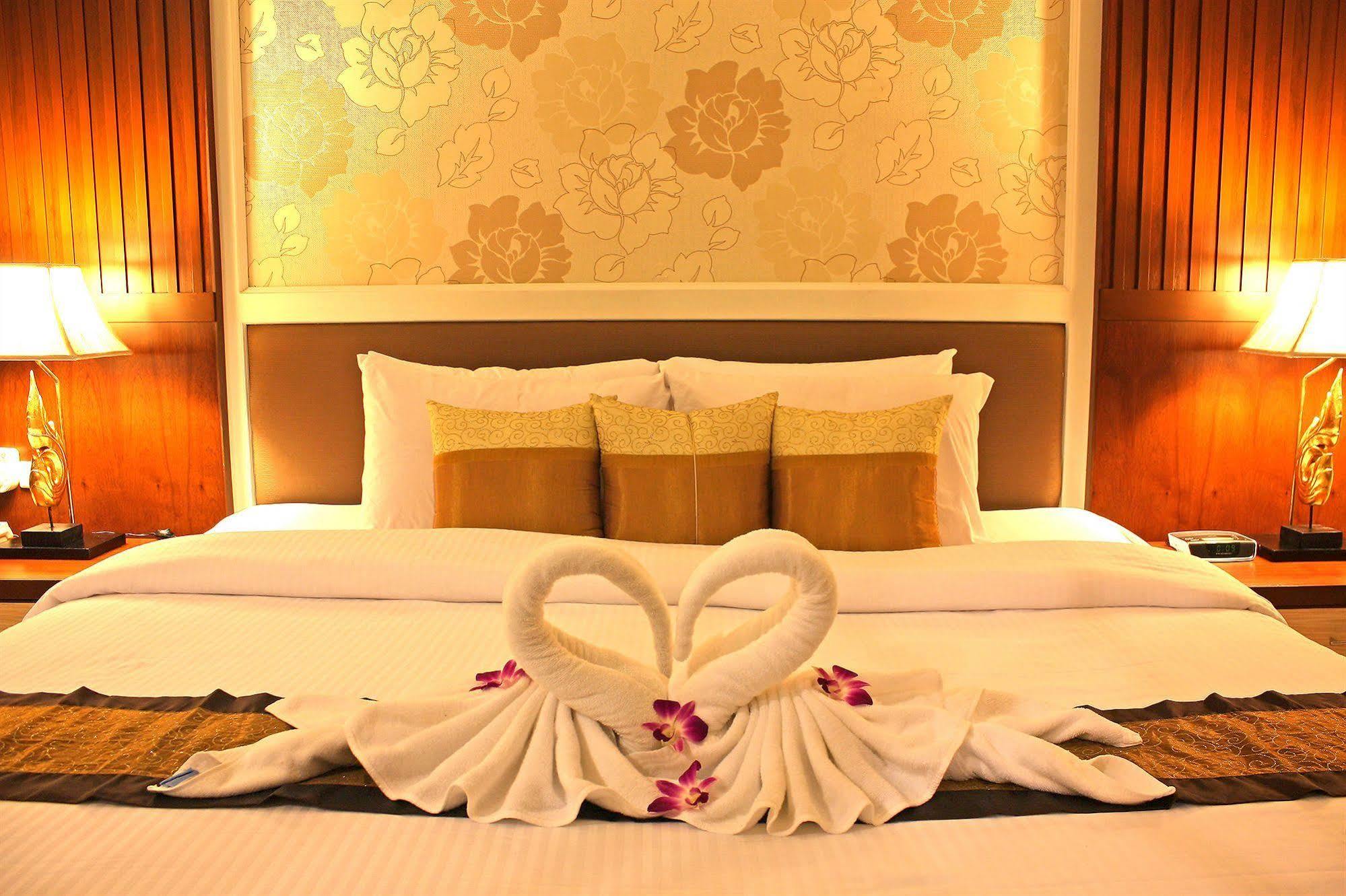 Thai Thani Pool Villa Resort Jomtien Beach Extérieur photo