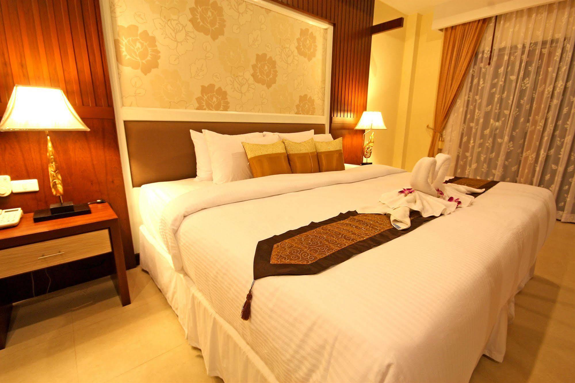 Thai Thani Pool Villa Resort Jomtien Beach Extérieur photo